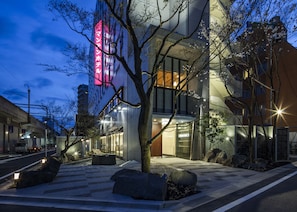 Entrée de l’hébergement