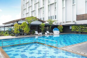 Alberca al aire libre 