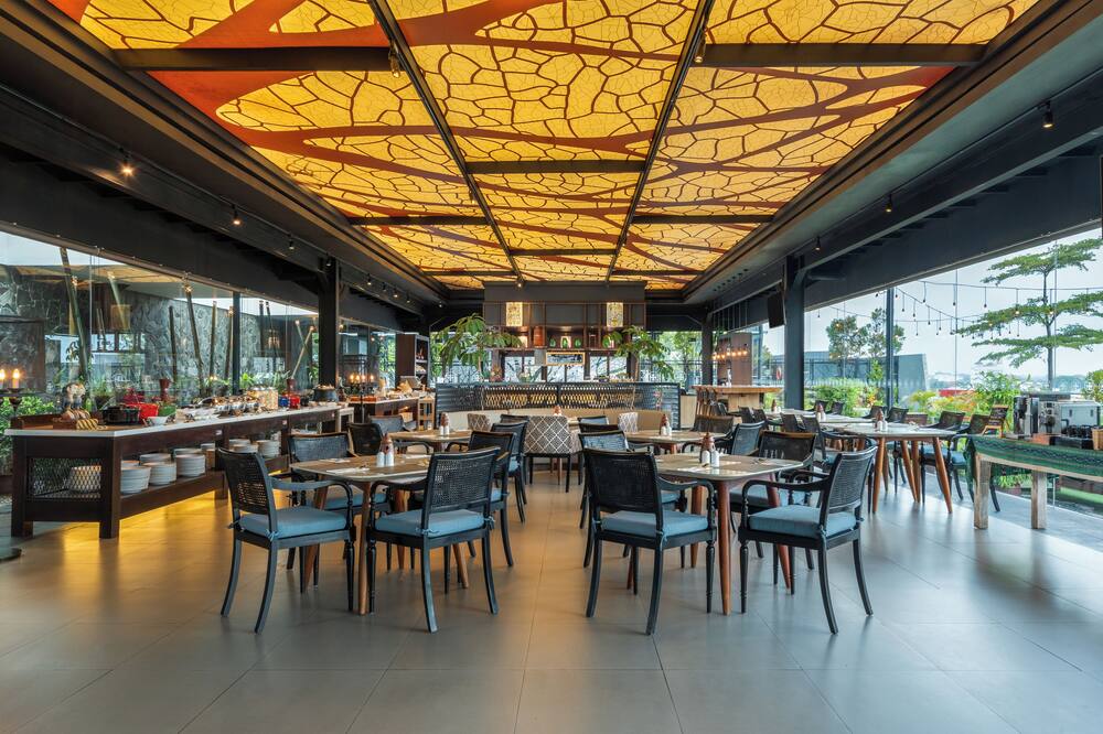 Mercure Solo
