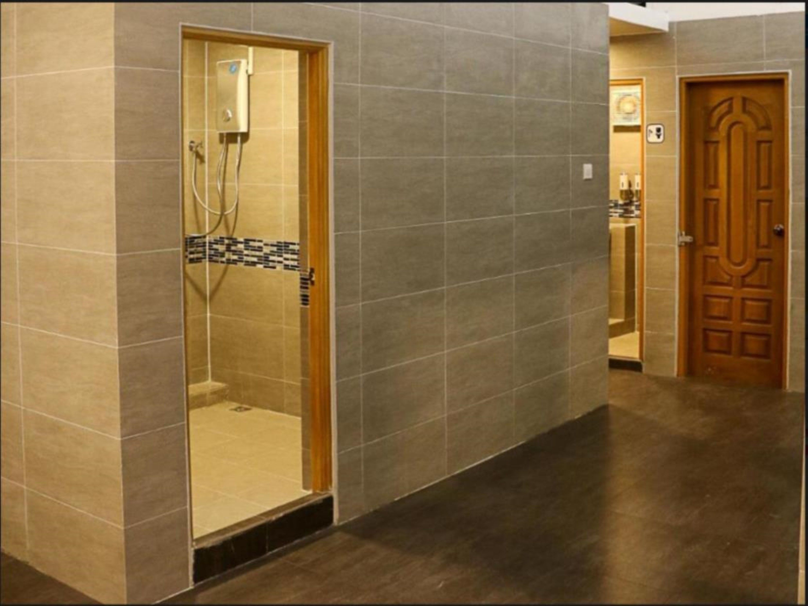 Mixed Dormitory | Baño | Ducha, artículos de higiene personal gratuitos y secador de pelo