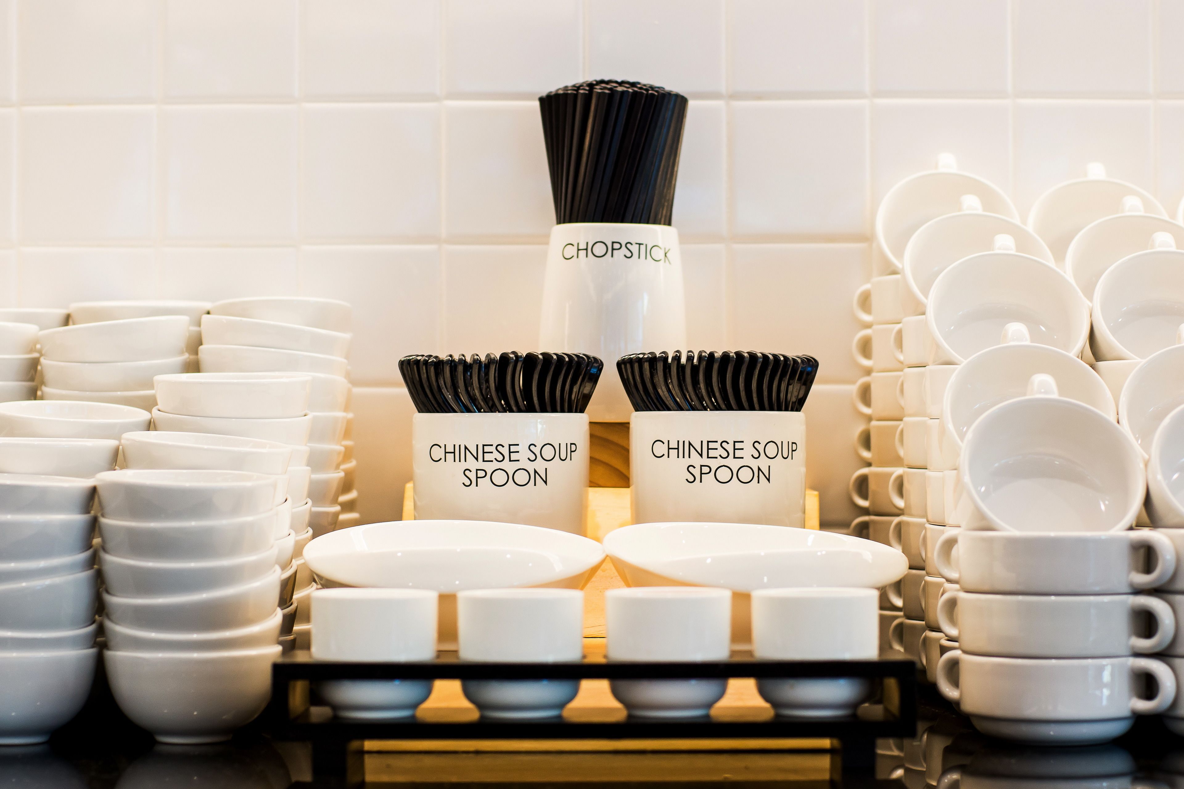 breakfast, lunch, dinner served; thai cuisine