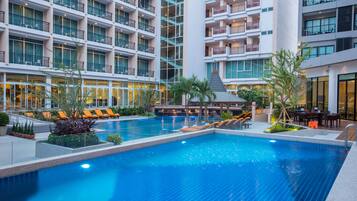 Deluxe Pool View | View from room