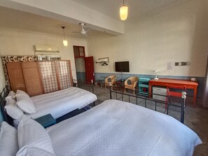 Quadruple Room | Egyptian cotton sheets, premium bedding, down duvets