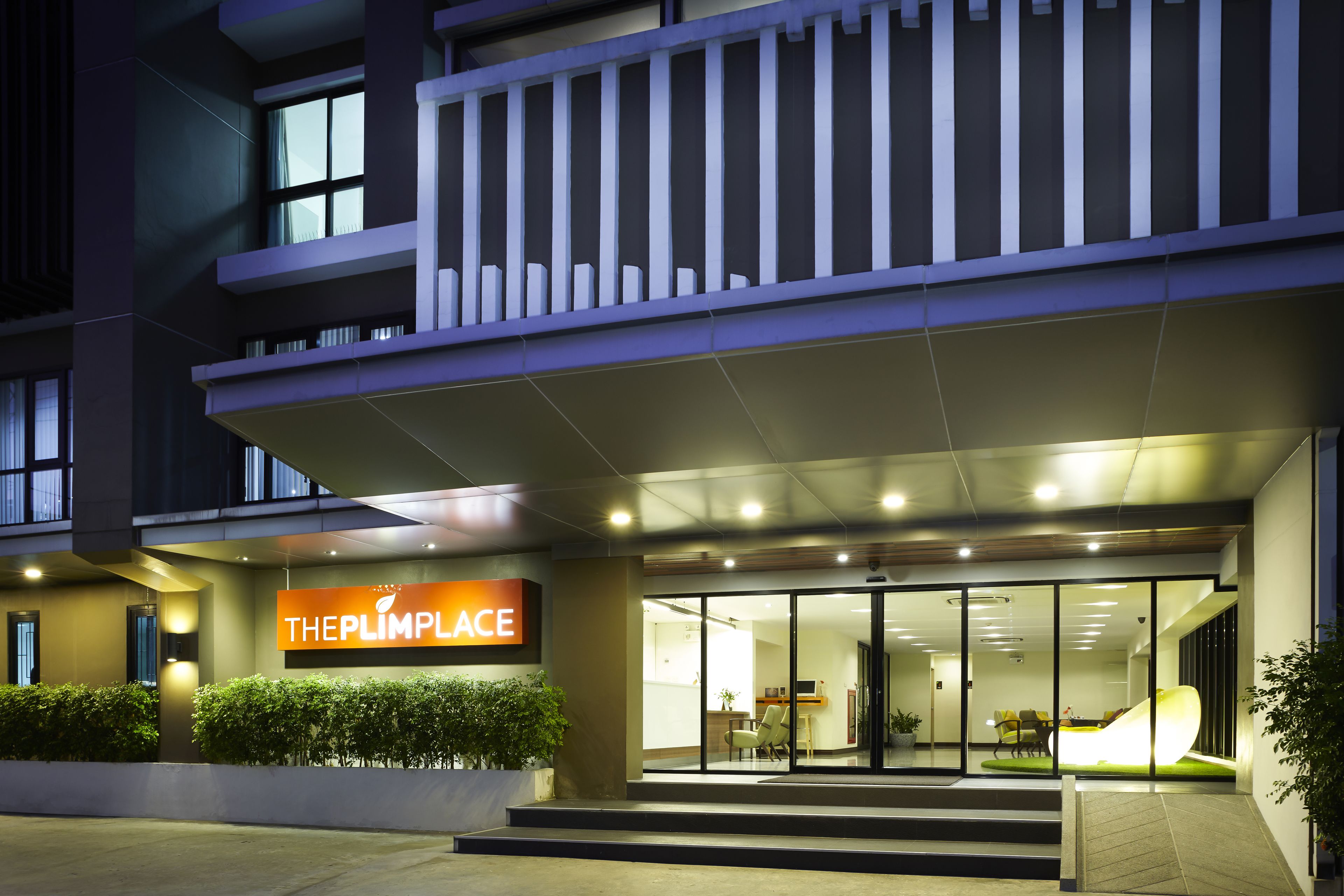 Front of property – evening/night