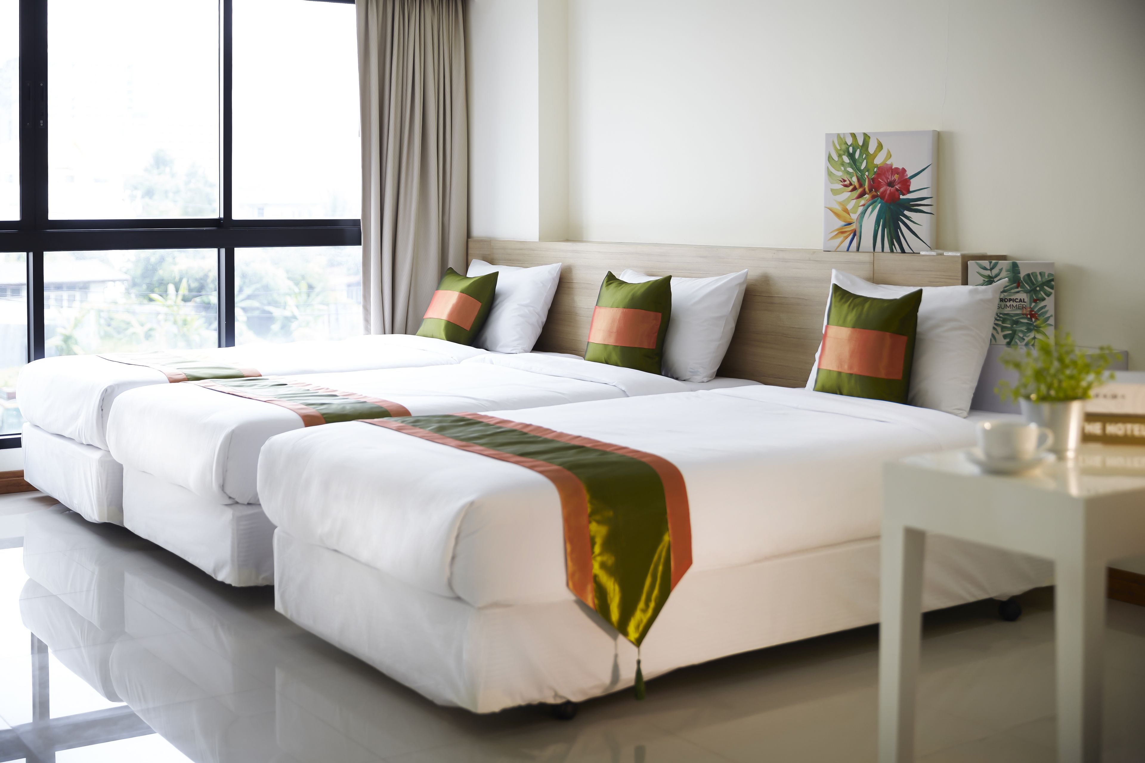 super deluxe room | desk, blackout curtains, free wifi, bed sheets