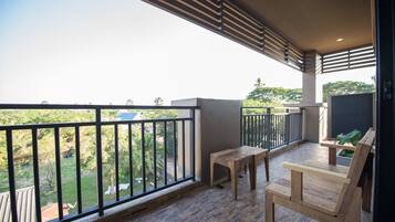 Deluxe Double Room | Terrace/patio