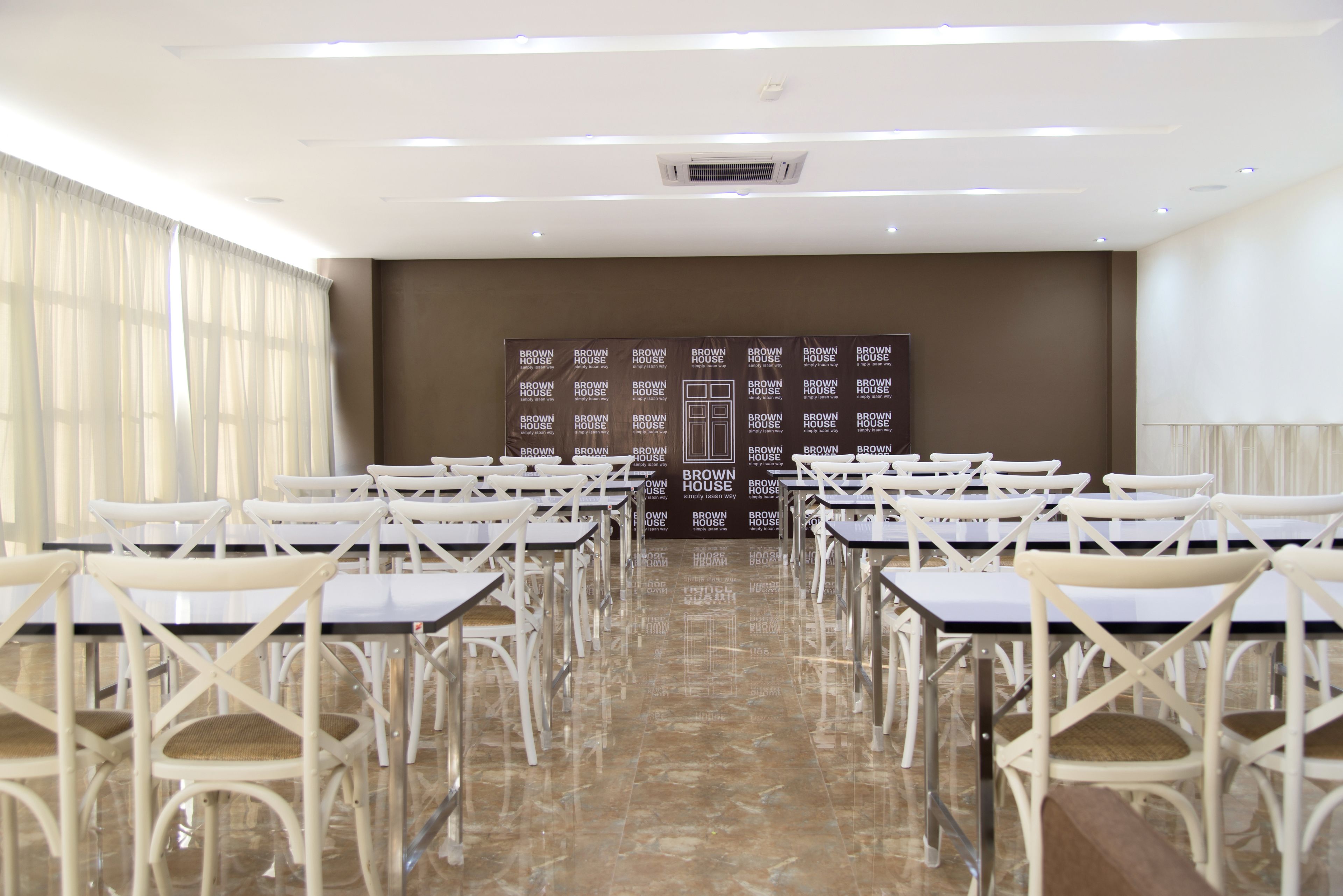 Photo - Brown House Hotel