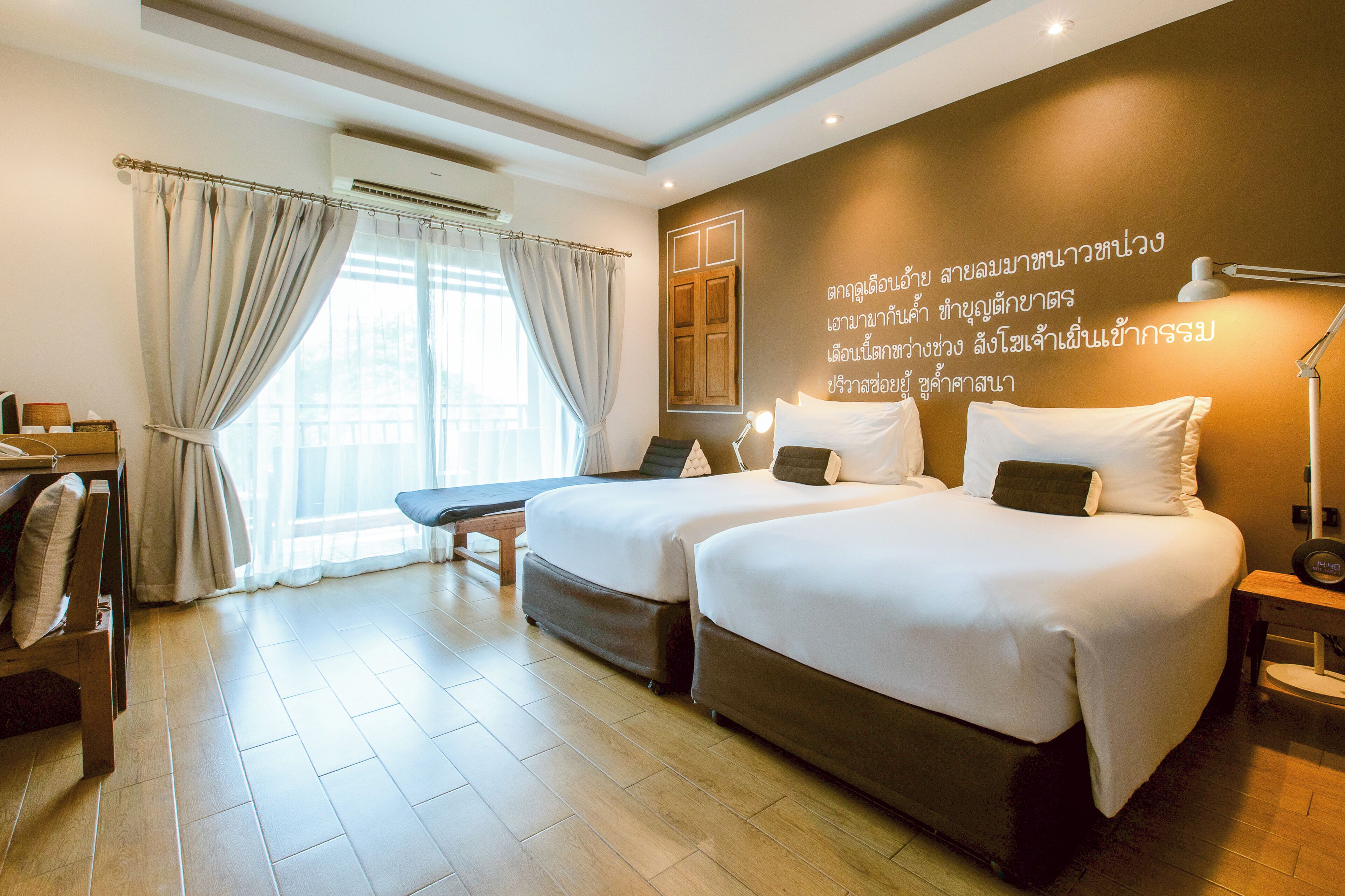 Deluxe-værelse med 2 enkeltsenge - ikke-ryger | Premium-sengetøj, senge med topmadrasser, pengeskab på værelset