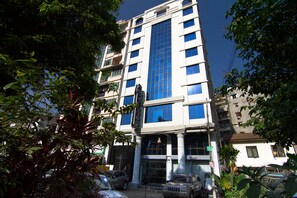 Exterior - Hotel Accord (Yangon)