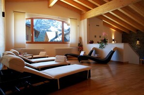 Sauna, hot tub, steam room, Turkish bath/hammam, body treatments - Hotel Bladen (Sappada)