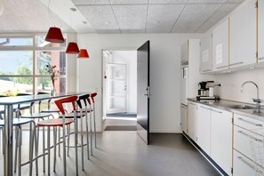 Fridge, microwave - Danhostel Hillerød (Hillerod)