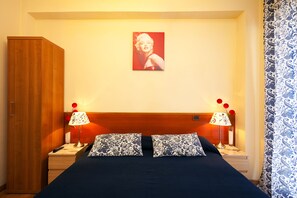 Double or Twin Room | In-room safe, desk, free cots/infant beds, rollaway beds