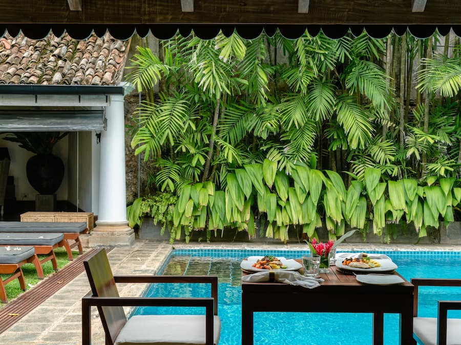 Deluxe Pool Room | Näkymä huoneesta