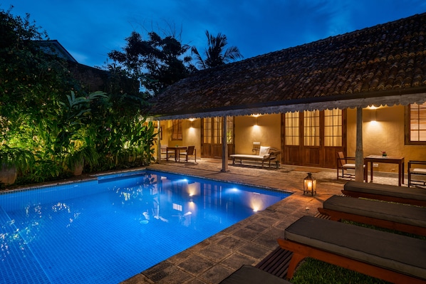 Deluxe Pool Room | Terrass/Patio