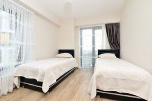 Standard Apartment | Desk, iron/ironing board, free WiFi - Mari Rezidans Apartments (Istanbul)