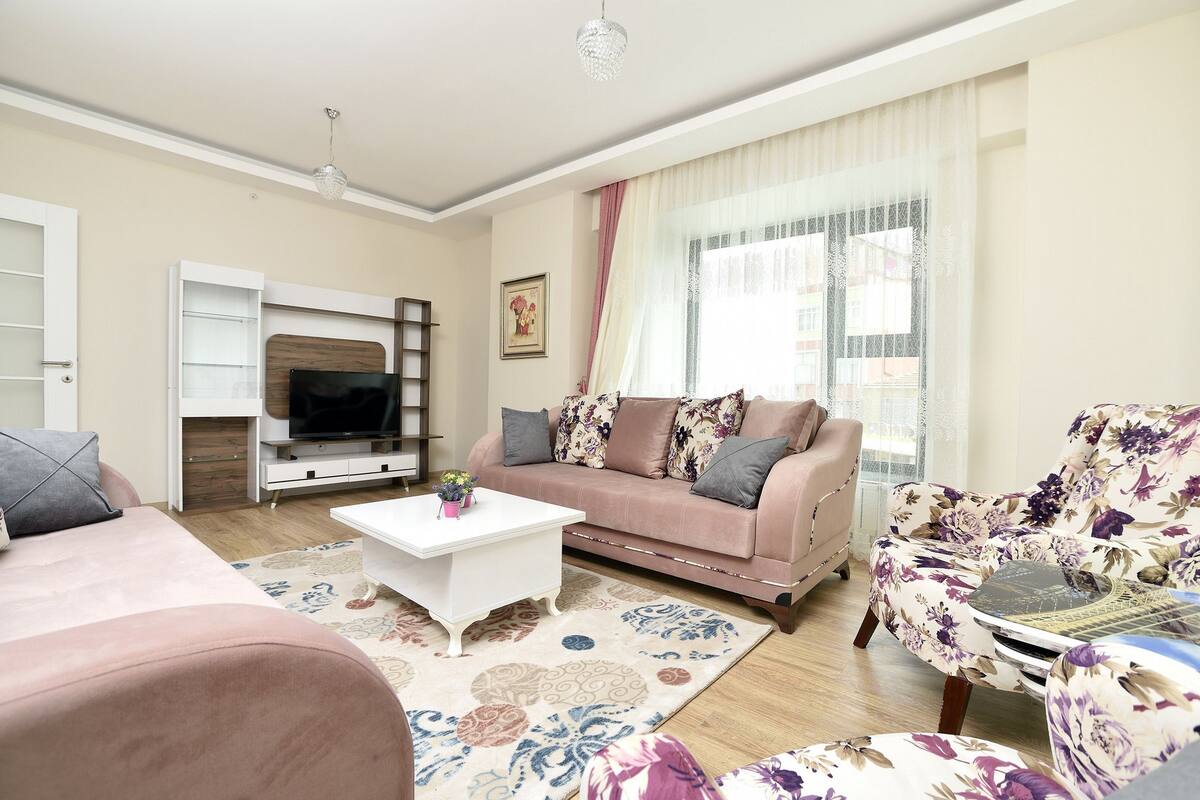 Apartment, Balcony | Desk, iron/ironing board, WiFi (free)