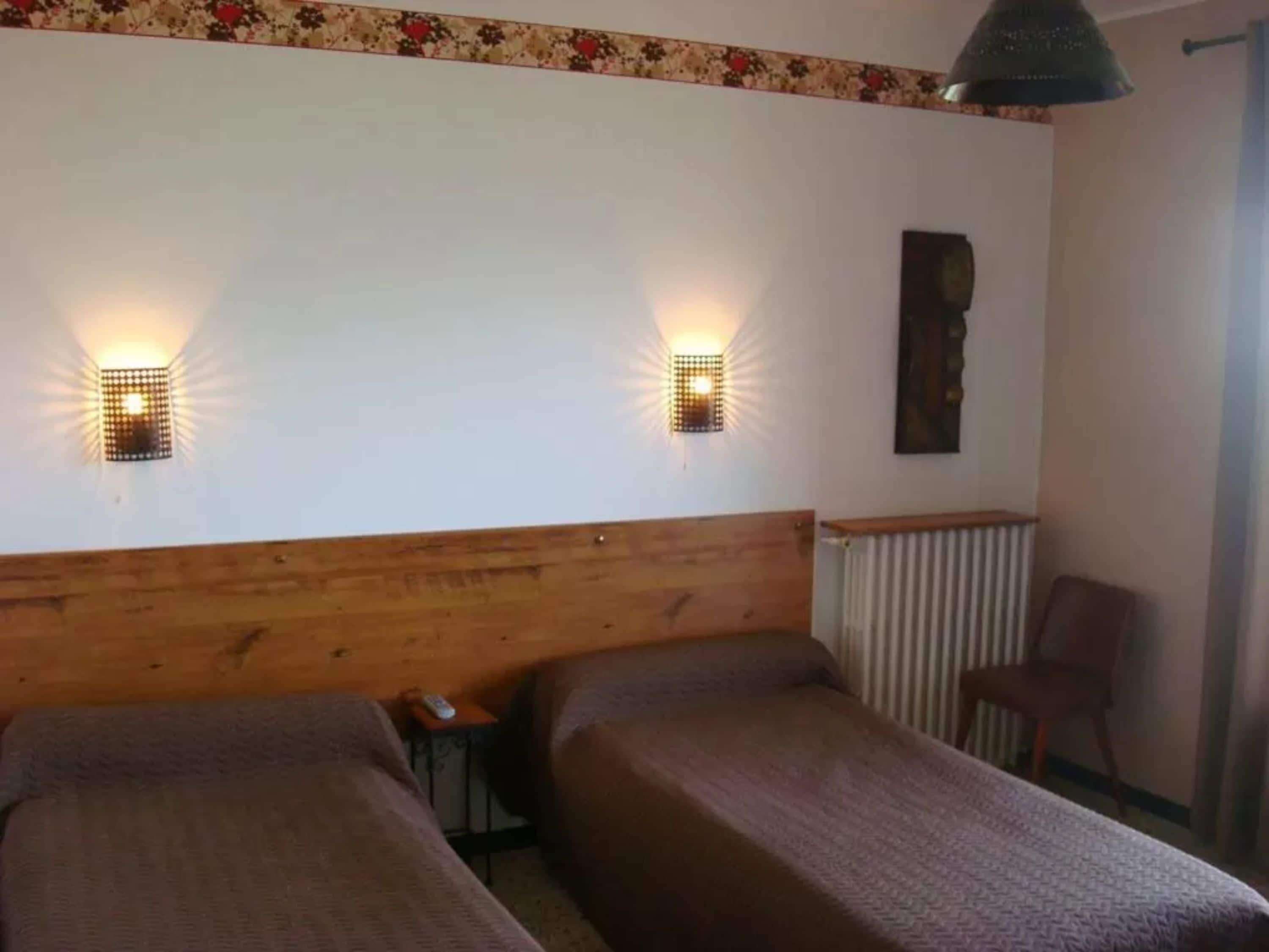 desk, iron/ironing board, free cots/infant beds, free wired internet