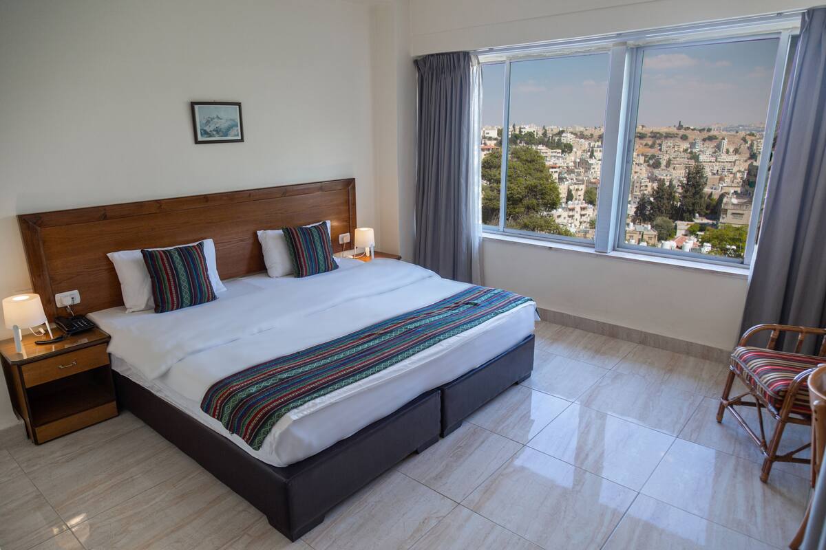 Standard Double Room | Minibar, in-room safe, desk, laptop workspace
