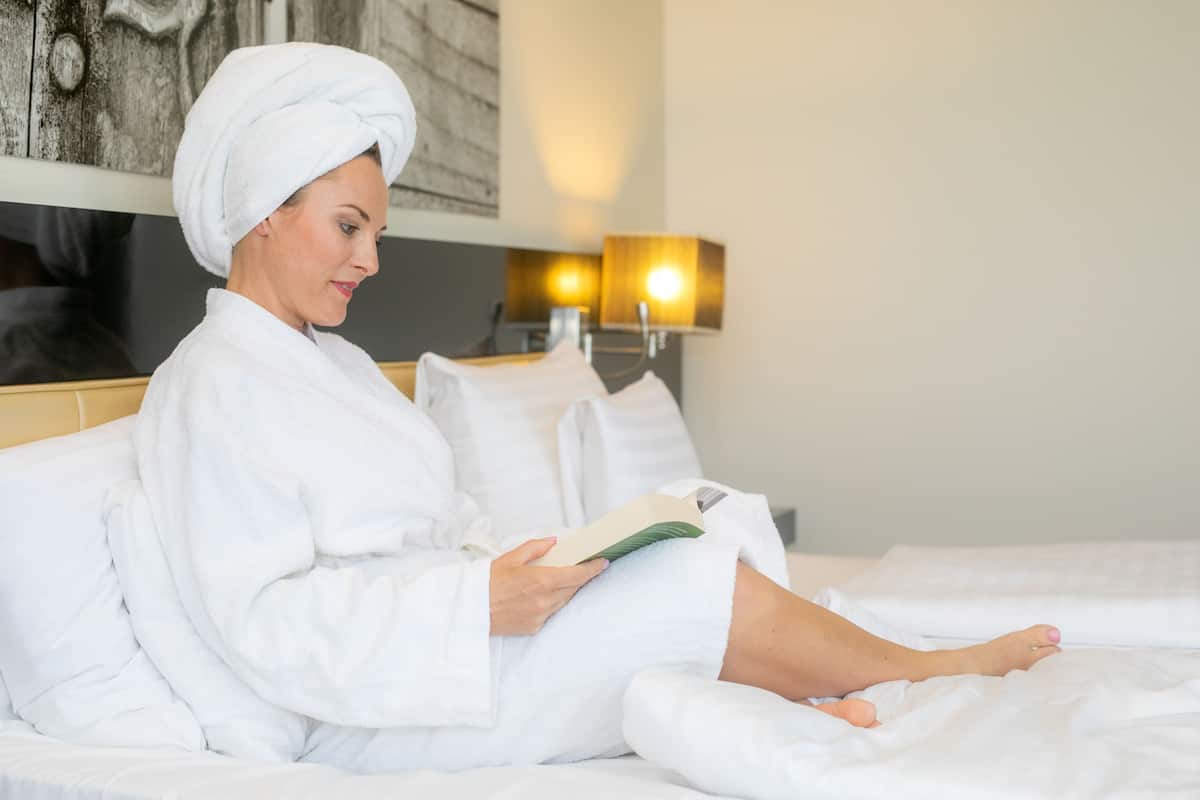 superior double room, 1 bedroom | in-room safe, desk, free cots/infant beds, wifi