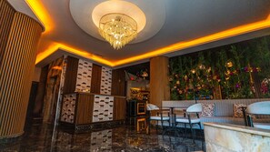 Reception - Hotel Diana (Istanbul)