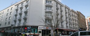 Exterior - Hotel Diana (Istanbul)