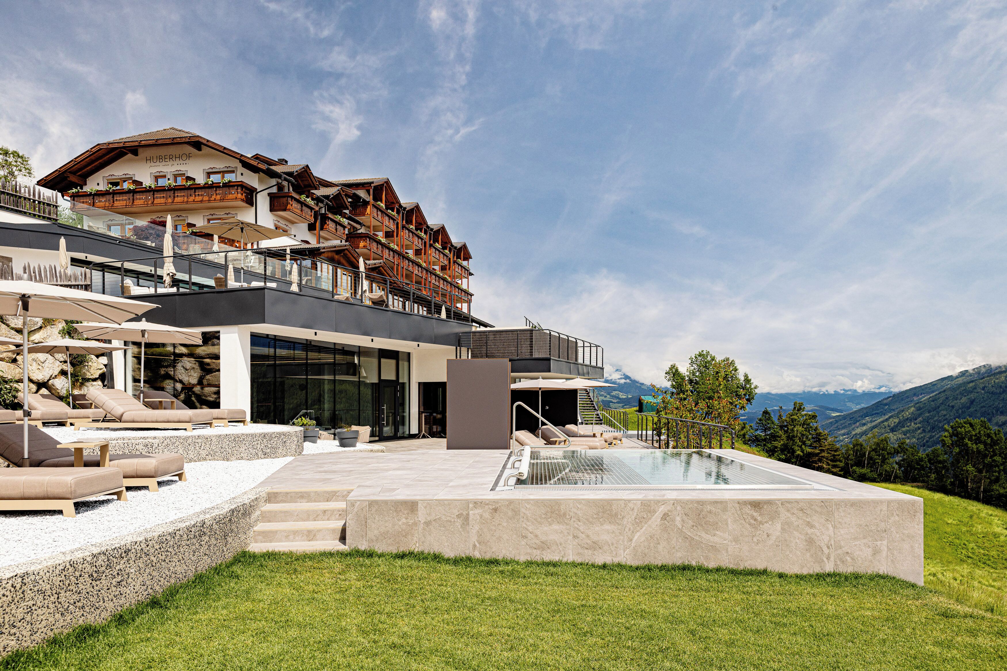 ด้านหน้าที่พัก