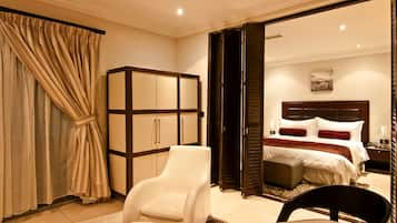 Executive Suite, Kitchenette, Executive Level