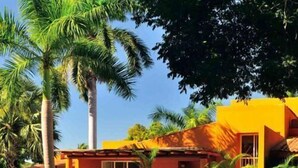 Front of property - Villas Ixzi Plus (Ixtapa)
