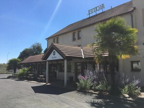 Exterior - B&B HOTEL Chatellerault (Chatellerault)