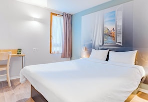 Chambre Double, non-fumeurs | Literie de qualité supérieure, bureau, chambres insonorisées