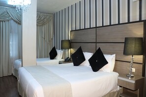 Individually decorated, individually furnished, free WiFi - Hotel Luxsur (Encarnacion)