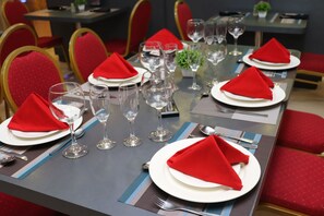 Food and drink - Hotel Luxsur (Encarnacion)
