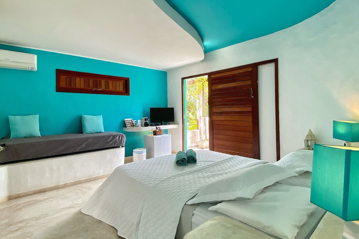Master room | Individually decorated, individually furnished, free WiFi, bed sheets
