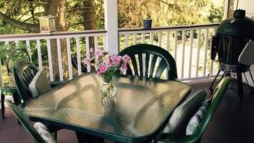 Kamar, kamar mandi pribadi (Schmooze and Snooze) | Teras/patio