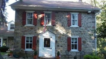 Bagian depan properti