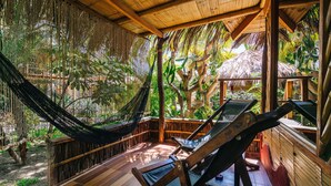 Family Room | Terrace/patio - Kimbas Bungalows (Máncora)