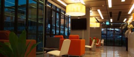 로비 좌석 공간