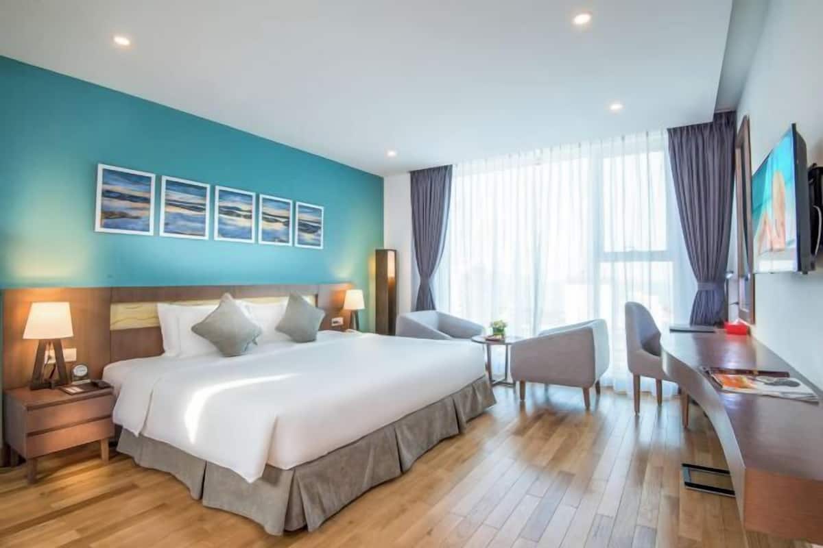 1 habitación, minibar, caja de seguridad en la habitación y escritorio