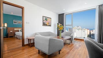 Suite Room - Sea View or City View | 1 bedroom, minibar, in-room safe, desk