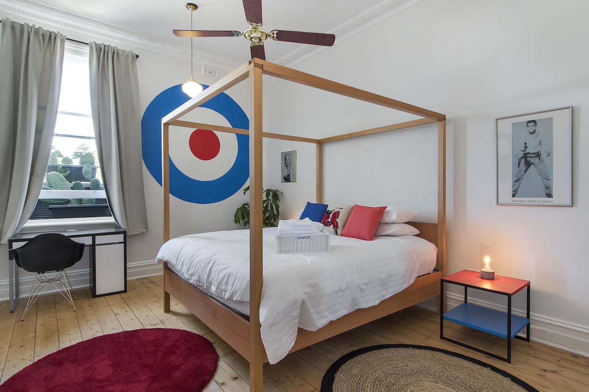 Alfie - King Room Standard (Shared Bathroom)
