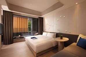 In-room safe, desk, soundproofing, free cribs/infant beds - Wellspring by Silks Jiao Xi (Jiaoxi)