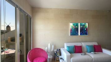 42-inch flat-screen TV with satellite channels, TV