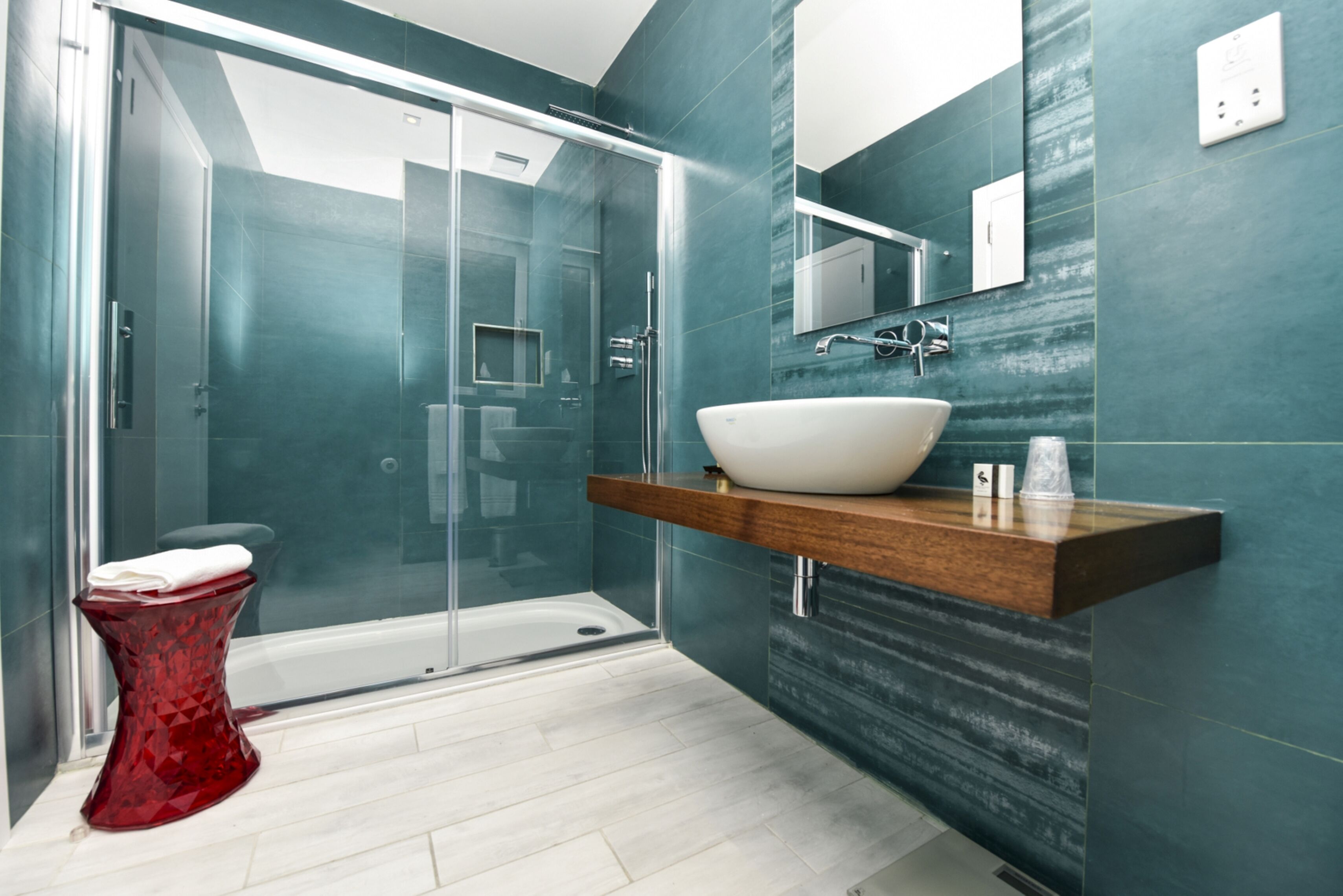 deluxe room (twin beds x2 available on request) | bathroom | designer toiletries, hair dryer, towels, soap