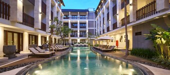 Grand La Walon Hotel