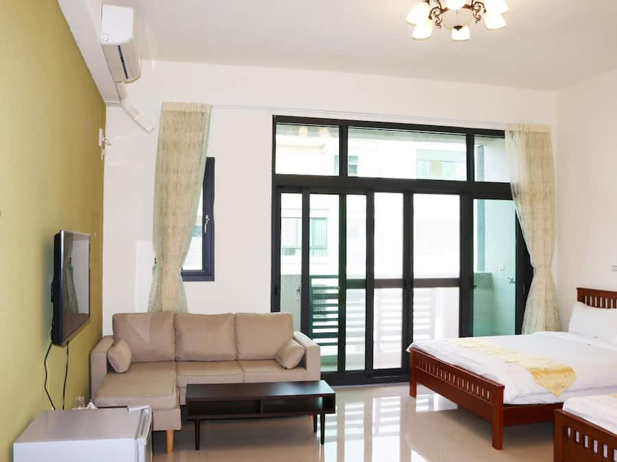 Cortinas blackout, sistema de insonorización y wifi gratis