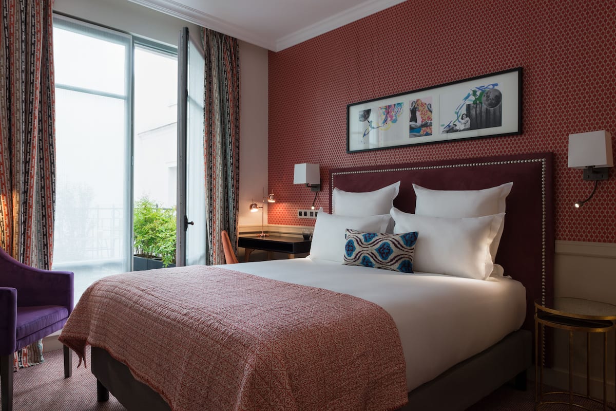 Chambre Classique | Vue sur la cour