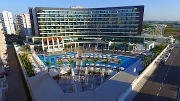 Indoor pool, outdoor pool