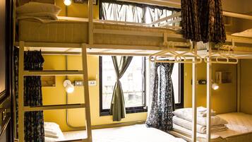 In-room safe, free WiFi