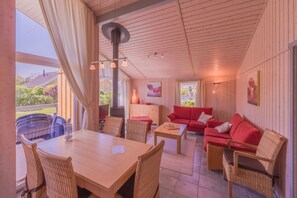 Hus (Seeschwalbe) | Vardagsrum | Platt-tv