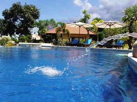 Deluxe Villa | Pool | 2 outdoor pools, sun loungers